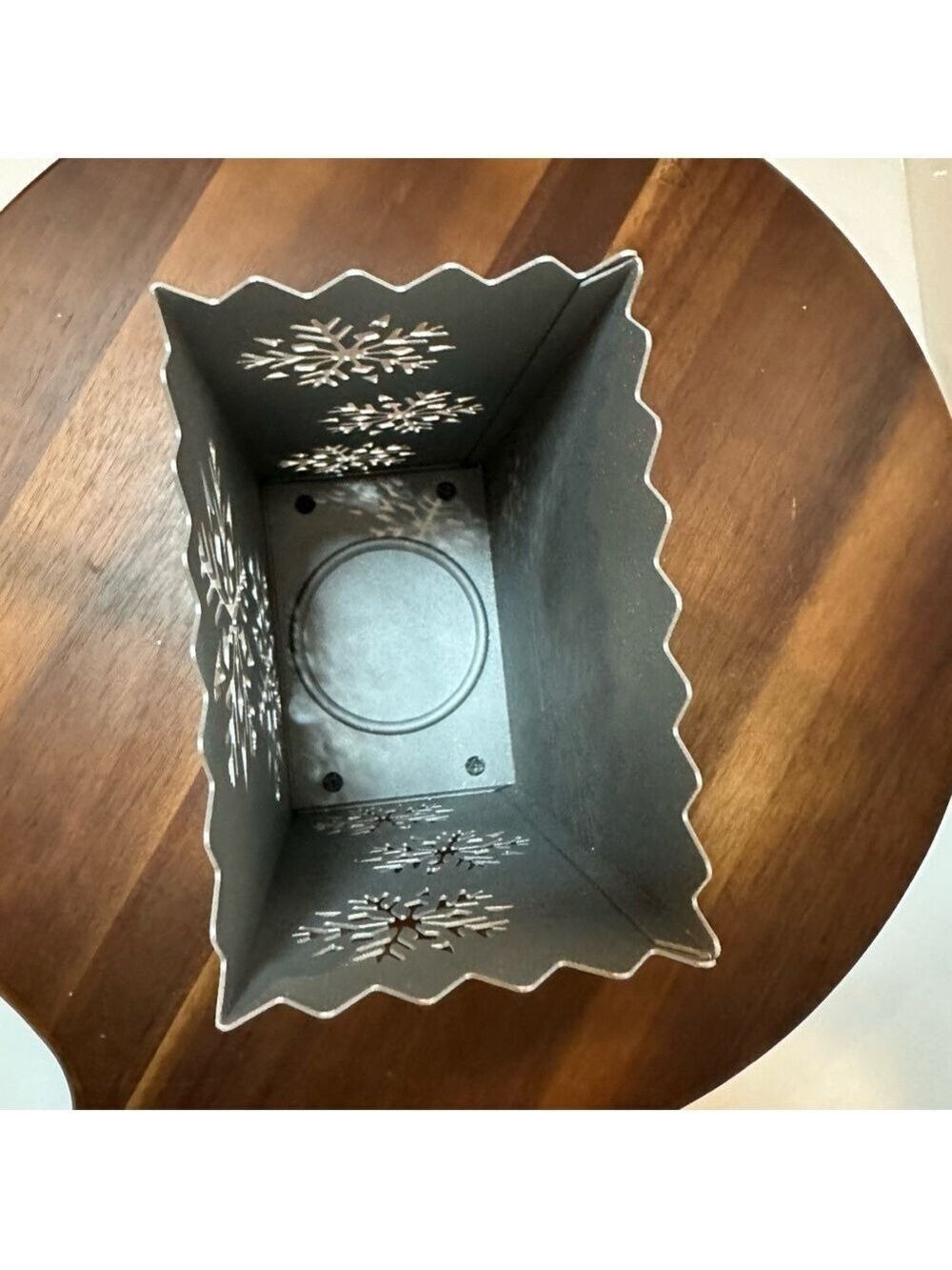 PartyLite Snowflake Luminary Candle Holder Silver Metal Votive Tealight 2004 - Picture 6 of 7